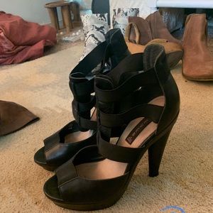 Steve Madden pumps